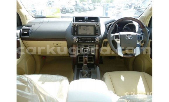 Nunua Imported Toyota Prado Nyeupe Gari ndani ya Import - Dubai nchini Bujumbura Nunua Imported Toyota Prado Nyeupe Gari ndani ya Import - Dubai nchini Bujumbura