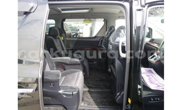 Acheter Import Voiture Toyota Alphard Noir à Import - Dubai, Bujumbura Acheter Import Voiture Toyota Alphard Noir à Import - Dubai, Bujumbura