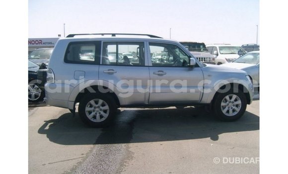 Buy Import Mitsubishi Pajero Other Car in Import - Dubai in Bujumbura Buy Import Mitsubishi Pajero Other Car in Import - Dubai in Bujumbura