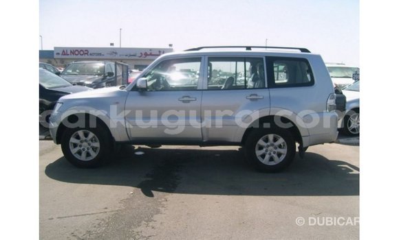 Buy Import Mitsubishi Pajero Other Car in Import - Dubai in Bujumbura Buy Import Mitsubishi Pajero Other Car in Import - Dubai in Bujumbura