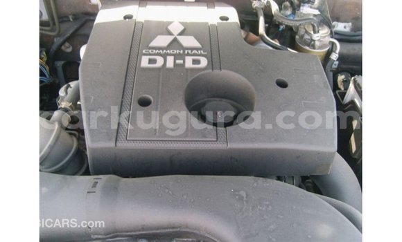 Buy Import Mitsubishi Pajero Other Car in Import - Dubai in Bujumbura Buy Import Mitsubishi Pajero Other Car in Import - Dubai in Bujumbura