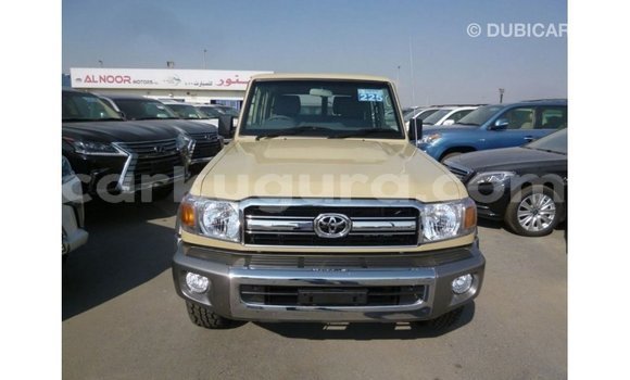 Acheter Import Voiture Toyota Land Cruiser Beige à Import - Dubai, Bujumbura Acheter Import Voiture Toyota Land Cruiser Beige à Import - Dubai, Bujumbura