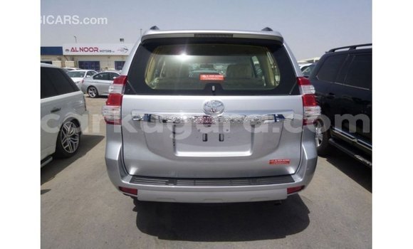Nunua Imported Toyota Prado Nyingine Gari ndani ya Import - Dubai nchini Bujumbura Nunua Imported Toyota Prado Nyingine Gari ndani ya Import - Dubai nchini Bujumbura