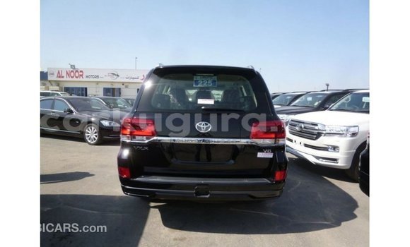 Acheter Import Voiture Toyota Land Cruiser Noir à Import - Dubai, Bujumbura Acheter Import Voiture Toyota Land Cruiser Noir à Import - Dubai, Bujumbura