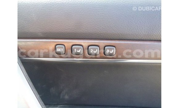 Acheter Import Voiture Toyota Land Cruiser Noir à Import - Dubai, Bujumbura Acheter Import Voiture Toyota Land Cruiser Noir à Import - Dubai, Bujumbura