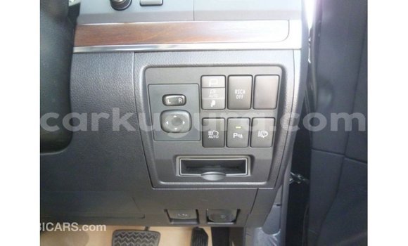 Acheter Import Voiture Toyota Land Cruiser Noir à Import - Dubai, Bujumbura Acheter Import Voiture Toyota Land Cruiser Noir à Import - Dubai, Bujumbura