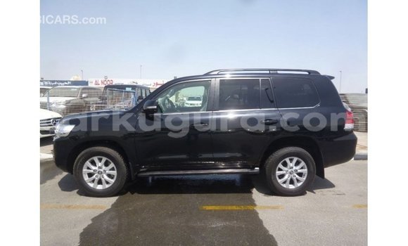 Nunua Imported Toyota Land Cruiser Nyeusi Gari ndani ya Import - Dubai nchini Bujumbura Nunua Imported Toyota Land Cruiser Nyeusi Gari ndani ya Import - Dubai nchini Bujumbura