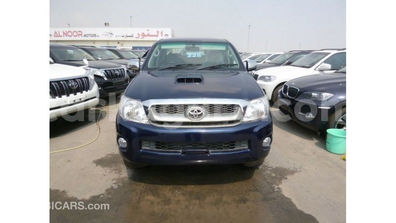 Big with watermark toyota hilux bujumbura import dubai 4487