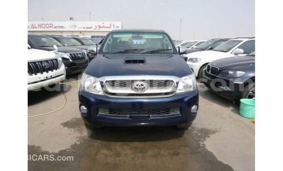 Nunua Imported Toyota Hilux Bluu Gari ndani ya Import - Dubai nchini Bujumbura Nunua Imported Toyota Hilux Bluu Gari ndani ya Import - Dubai nchini Bujumbura
