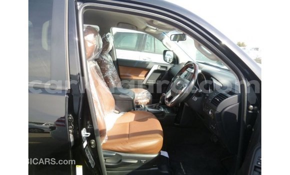 Nunua Imported Toyota Prado Nyeusi Gari ndani ya Import - Dubai nchini Bujumbura Nunua Imported Toyota Prado Nyeusi Gari ndani ya Import - Dubai nchini Bujumbura