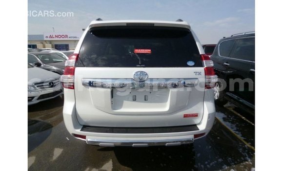 Nunua Imported Toyota Prado Nyeupe Gari ndani ya Import - Dubai nchini Bujumbura Nunua Imported Toyota Prado Nyeupe Gari ndani ya Import - Dubai nchini Bujumbura