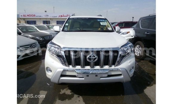 Nunua Imported Toyota Prado Nyeupe Gari ndani ya Import - Dubai nchini Bujumbura Nunua Imported Toyota Prado Nyeupe Gari ndani ya Import - Dubai nchini Bujumbura