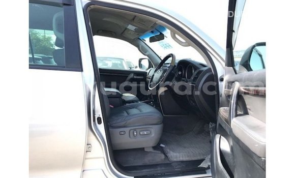 Acheter Import Voiture Toyota Land Cruiser Autre à Import - Dubai, Bujumbura Acheter Import Voiture Toyota Land Cruiser Autre à Import - Dubai, Bujumbura