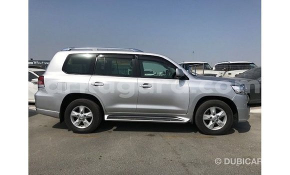 Acheter Import Voiture Toyota Land Cruiser Autre à Import - Dubai, Bujumbura Acheter Import Voiture Toyota Land Cruiser Autre à Import - Dubai, Bujumbura