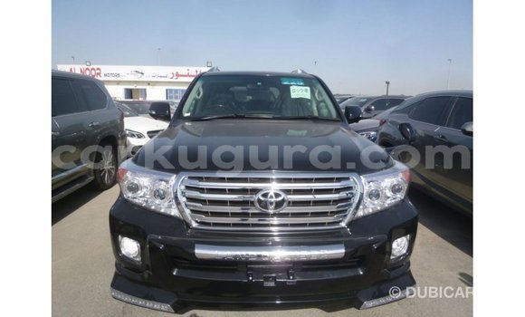 Acheter Import Voiture Toyota Land Cruiser Noir à Import - Dubai, Bujumbura Acheter Import Voiture Toyota Land Cruiser Noir à Import - Dubai, Bujumbura