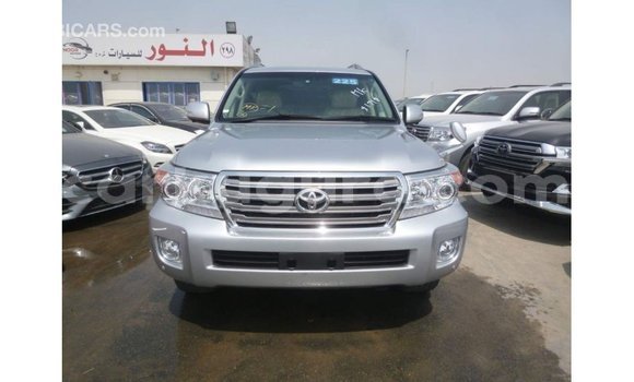 Acheter Import Voiture Toyota Land Cruiser Autre à Import - Dubai, Bujumbura Acheter Import Voiture Toyota Land Cruiser Autre à Import - Dubai, Bujumbura