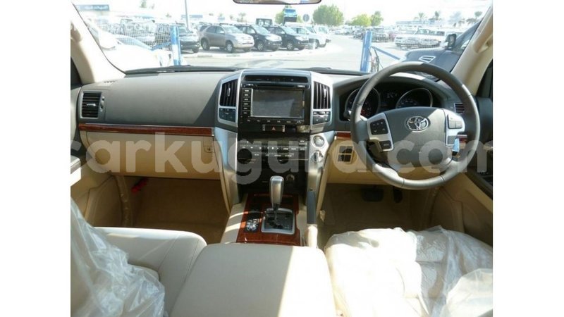 Big with watermark toyota land cruiser bujumbura import dubai 4502