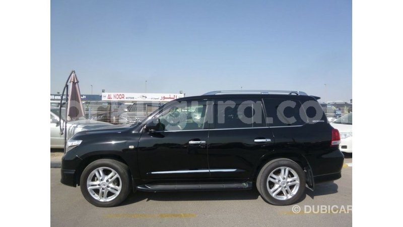 Big with watermark toyota land cruiser bujumbura import dubai 4503