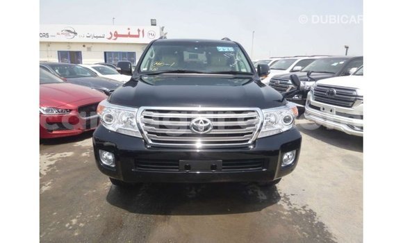 Acheter Import Voiture Toyota Land Cruiser Noir à Import - Dubai, Bujumbura Acheter Import Voiture Toyota Land Cruiser Noir à Import - Dubai, Bujumbura