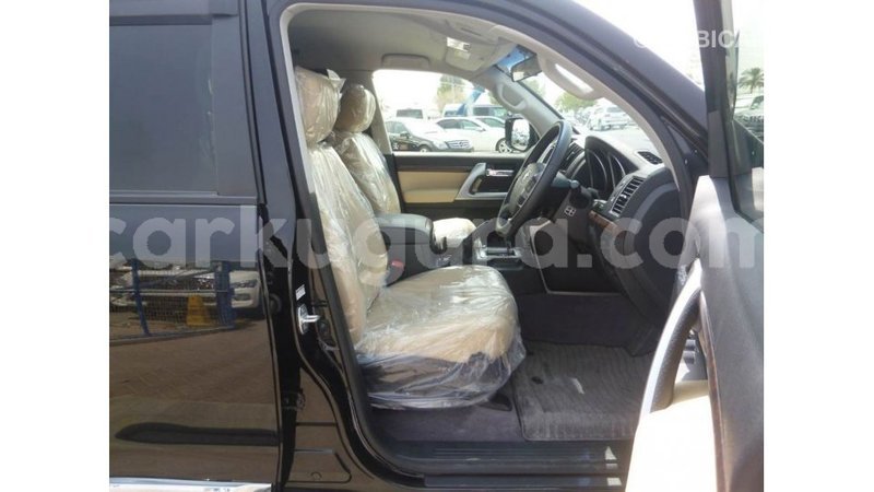 Big with watermark toyota land cruiser bujumbura import dubai 4504