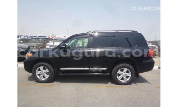 Acheter Import Voiture Toyota Land Cruiser Noir à Import - Dubai, Bujumbura Acheter Import Voiture Toyota Land Cruiser Noir à Import - Dubai, Bujumbura