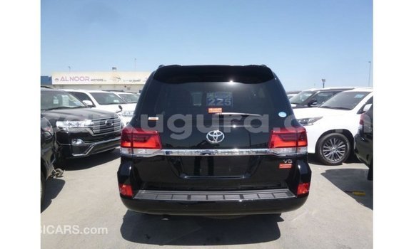 Acheter Import Voiture Toyota Land Cruiser Noir à Import - Dubai, Bujumbura Acheter Import Voiture Toyota Land Cruiser Noir à Import - Dubai, Bujumbura
