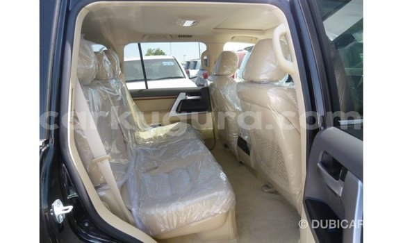 Acheter Import Voiture Toyota Land Cruiser Noir à Import - Dubai, Bujumbura Acheter Import Voiture Toyota Land Cruiser Noir à Import - Dubai, Bujumbura