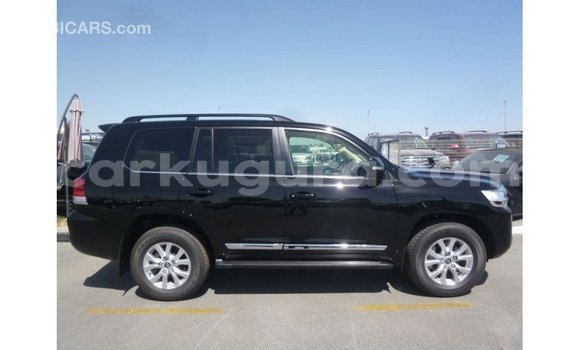 Acheter Import Voiture Toyota Land Cruiser Noir à Import - Dubai, Bujumbura Acheter Import Voiture Toyota Land Cruiser Noir à Import - Dubai, Bujumbura