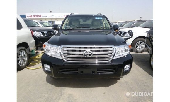 Acheter Import Voiture Toyota Land Cruiser Noir à Import - Dubai, Bujumbura Acheter Import Voiture Toyota Land Cruiser Noir à Import - Dubai, Bujumbura