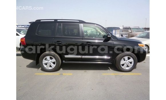 Acheter Import Voiture Toyota Land Cruiser Noir à Import - Dubai, Bujumbura Acheter Import Voiture Toyota Land Cruiser Noir à Import - Dubai, Bujumbura