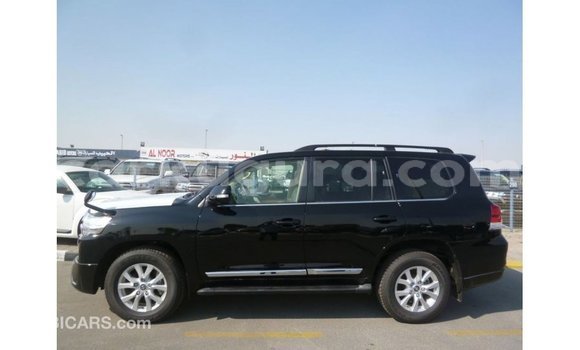 Acheter Import Voiture Toyota Land Cruiser Noir à Import - Dubai, Bujumbura Acheter Import Voiture Toyota Land Cruiser Noir à Import - Dubai, Bujumbura