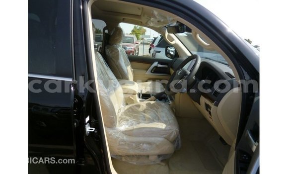 Buy Import Toyota Land Cruiser Black Car in Import - Dubai in Bujumbura Buy Import Toyota Land Cruiser Black Car in Import - Dubai in Bujumbura