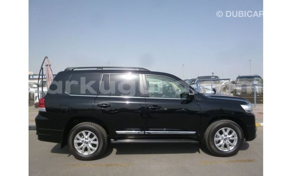 Buy Import Toyota Land Cruiser Black Car in Import - Dubai in Bujumbura Buy Import Toyota Land Cruiser Black Car in Import - Dubai in Bujumbura
