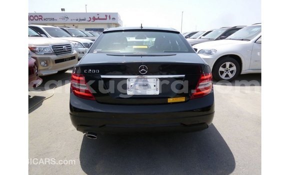 Acheter Import Voiture Mercedes-Benz 200 Noir à Import - Dubai, Bujumbura Acheter Import Voiture Mercedes-Benz 200 Noir à Import - Dubai, Bujumbura