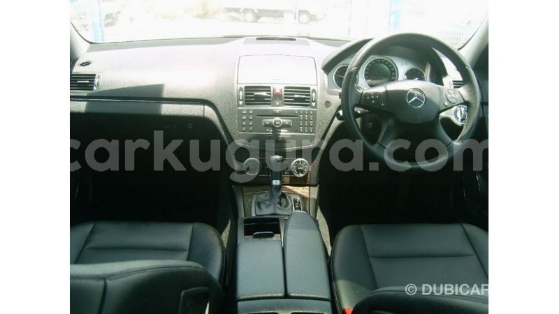 Big with watermark mercedes benz 190 bujumbura import dubai 4518