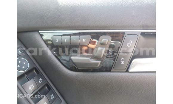 Buy Import Mercedes-Benz 200 Other Car in Import - Dubai in Bujumbura Buy Import Mercedes-Benz 200 Other Car in Import - Dubai in Bujumbura