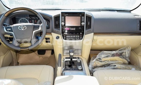 Buy Import Toyota Land Cruiser Black Car in Import - Dubai in Bujumbura Buy Import Toyota Land Cruiser Black Car in Import - Dubai in Bujumbura