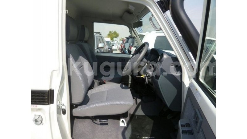 Big with watermark toyota land cruiser bujumbura import dubai 4529