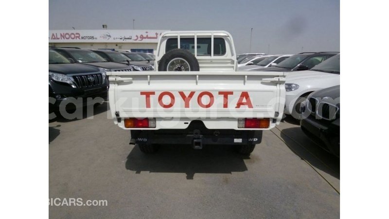 Big with watermark toyota land cruiser bujumbura import dubai 4531