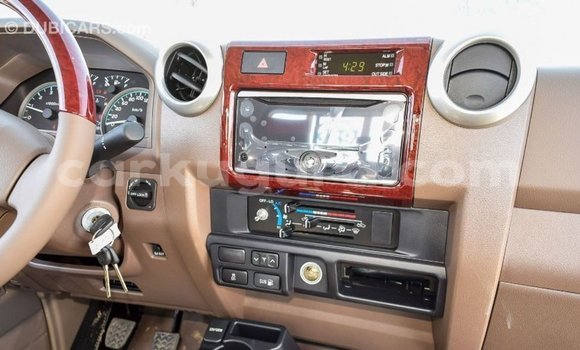 Buy Import Toyota Land Cruiser Beige Car in Import - Dubai in Bujumbura Buy Import Toyota Land Cruiser Beige Car in Import - Dubai in Bujumbura