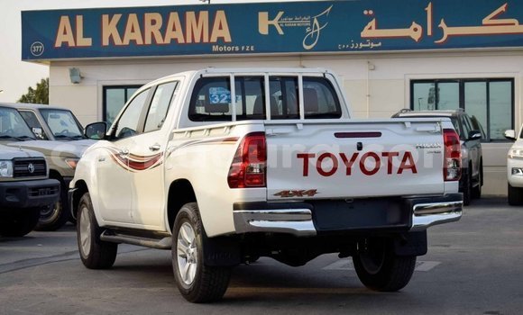 Buy Import Toyota Hilux White Car in Import - Dubai in Bujumbura Buy Import Toyota Hilux White Car in Import - Dubai in Bujumbura
