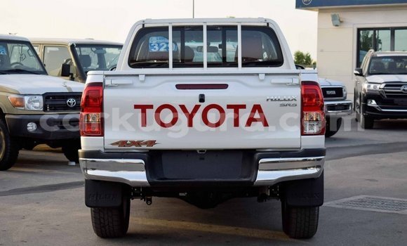 Buy Import Toyota Hilux White Car in Import - Dubai in Bujumbura Buy Import Toyota Hilux White Car in Import - Dubai in Bujumbura