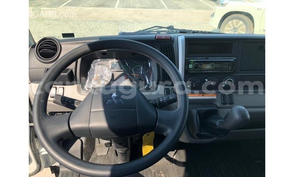 Buy Import Mitsubishi Carisma White Car in Import - Dubai in Bujumbura Buy Import Mitsubishi Carisma White Car in Import - Dubai in Bujumbura