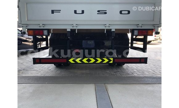 Buy Import Mitsubishi Carisma White Car in Import - Dubai in Bujumbura Buy Import Mitsubishi Carisma White Car in Import - Dubai in Bujumbura