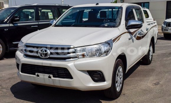 Buy Import Toyota Hilux White Car in Import - Dubai in Bujumbura Buy Import Toyota Hilux White Car in Import - Dubai in Bujumbura