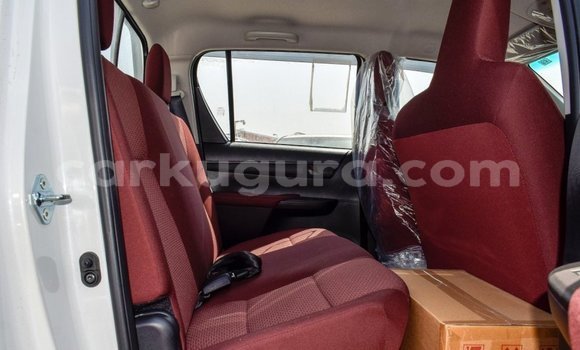 Buy Import Toyota Hilux White Car in Import - Dubai in Bujumbura Buy Import Toyota Hilux White Car in Import - Dubai in Bujumbura