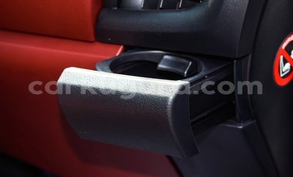 Buy Import Toyota Hilux White Car in Import - Dubai in Bujumbura Buy Import Toyota Hilux White Car in Import - Dubai in Bujumbura