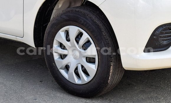 Buy Import Toyota Hilux White Car in Import - Dubai in Bujumbura Buy Import Toyota Hilux White Car in Import - Dubai in Bujumbura