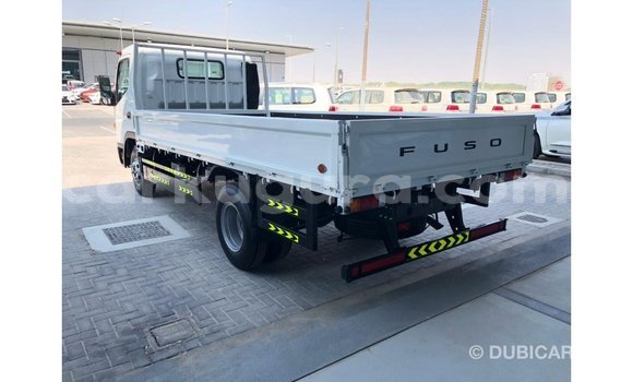 Buy Import Mitsubishi Carisma White Car in Import - Dubai in Bujumbura Buy Import Mitsubishi Carisma White Car in Import - Dubai in Bujumbura