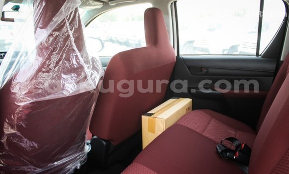 Buy Import Toyota Hilux White Car in Import - Dubai in Bujumbura Buy Import Toyota Hilux White Car in Import - Dubai in Bujumbura